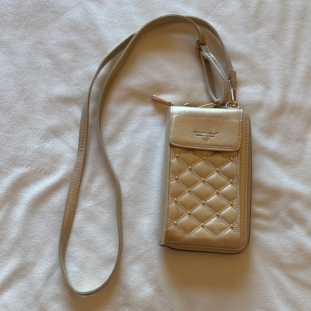 Montana West cell phone crossbody bag